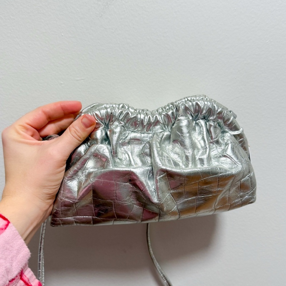 Mansur Gavriel bag silver metallic cloud clutch convertible shoulder party - Picture 6 of 15